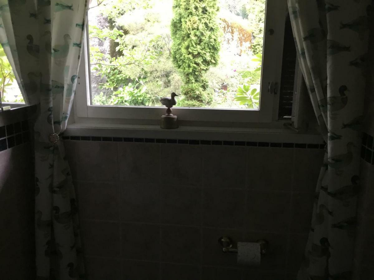 Fornuddens Bed And Breakfast Tyreso Bagian luar foto